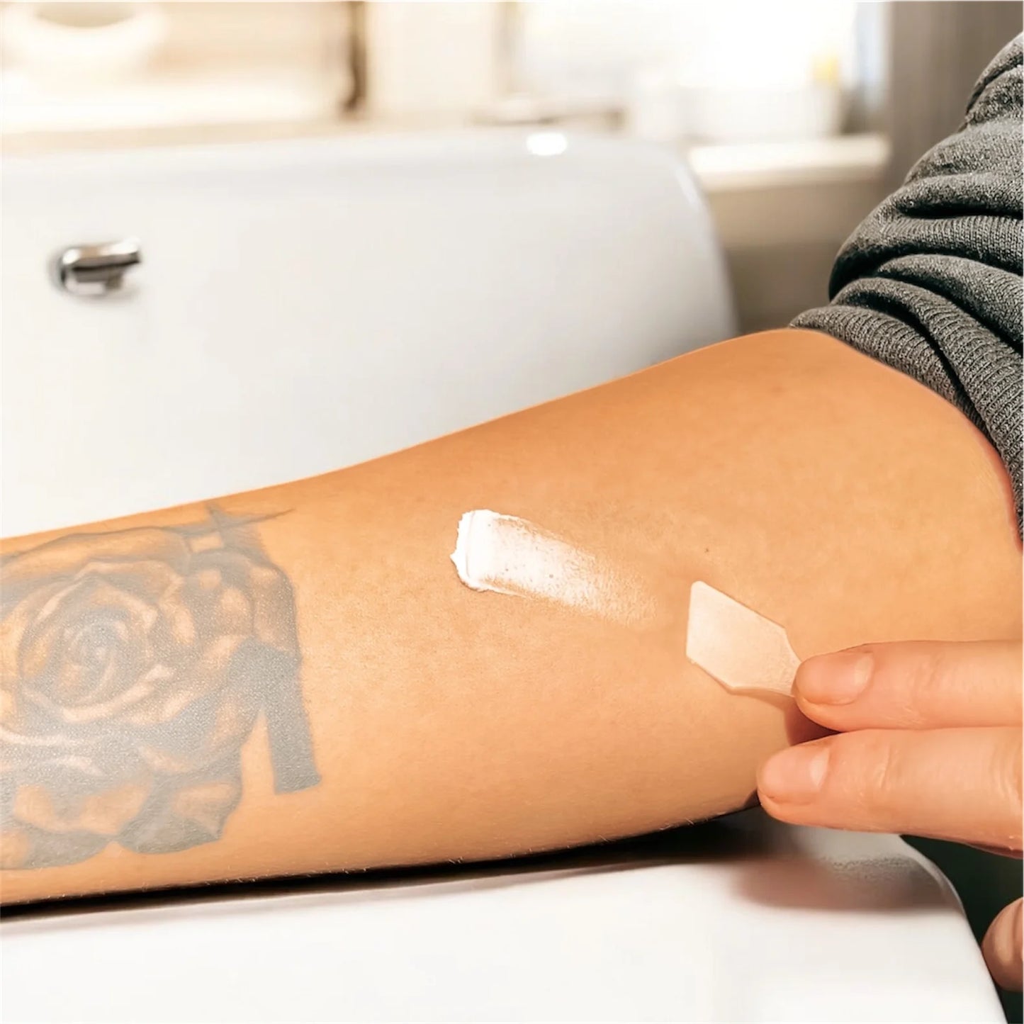 Prairie Glow Tallow Face + Body Whip - Frankincense