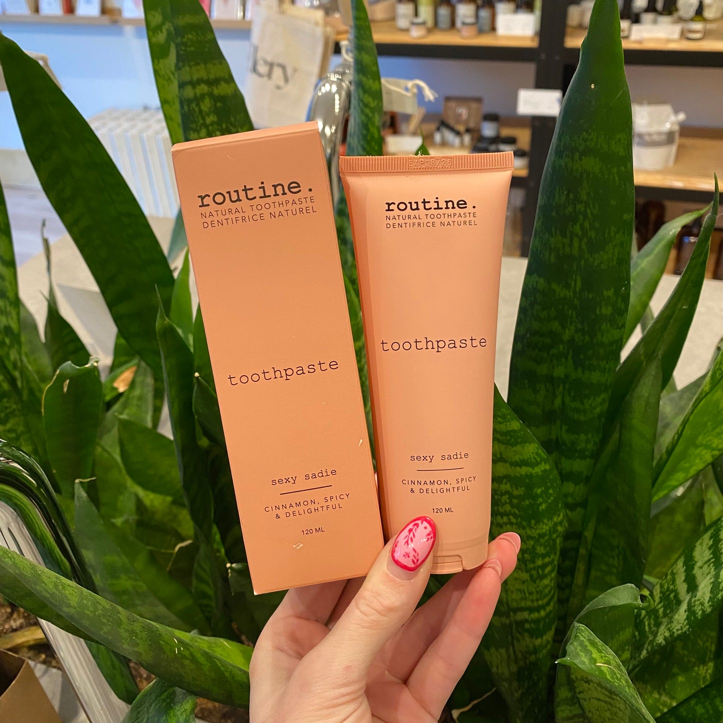 Routine Natural Toothpaste