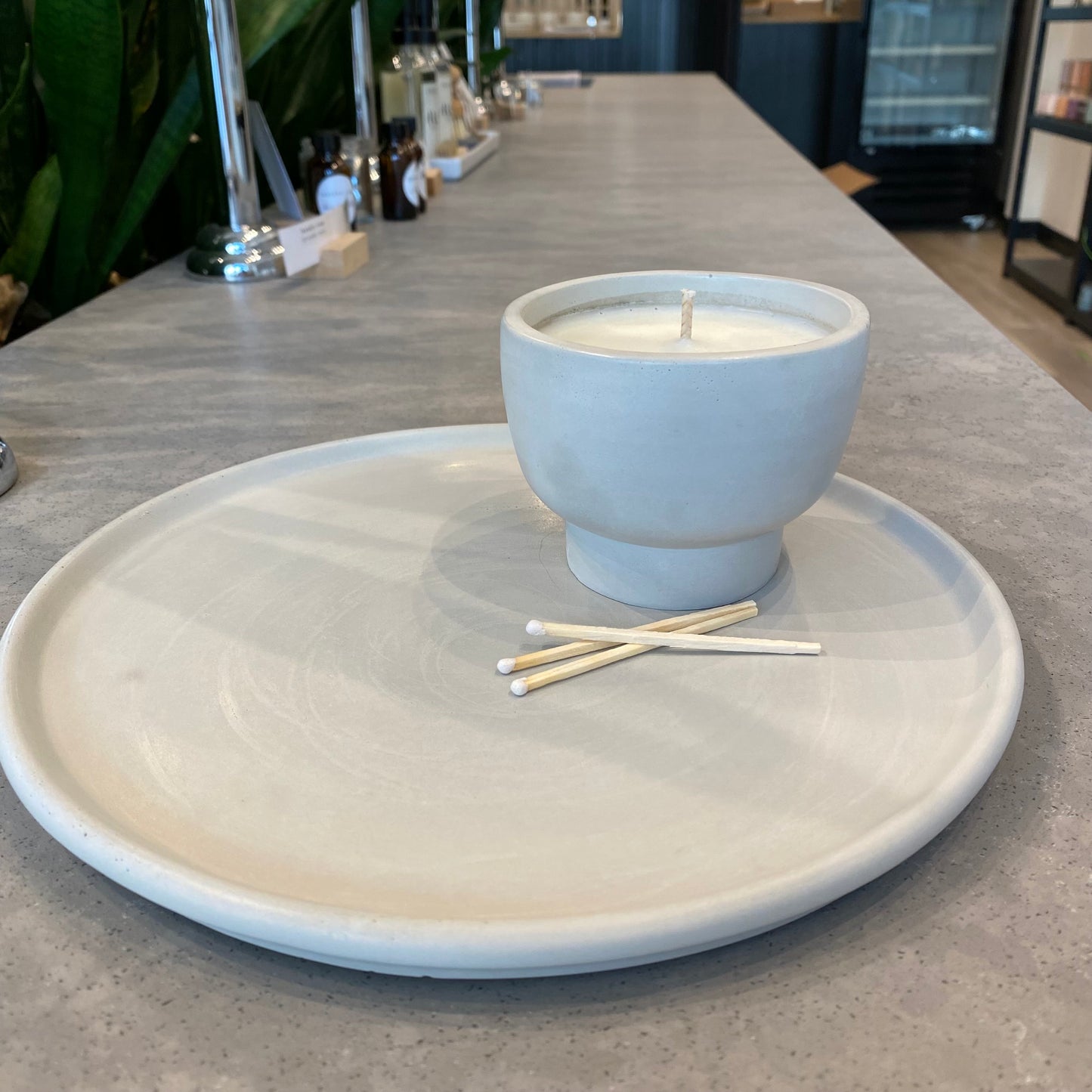 Concrete Pedestal Candle- Vanilla Chai