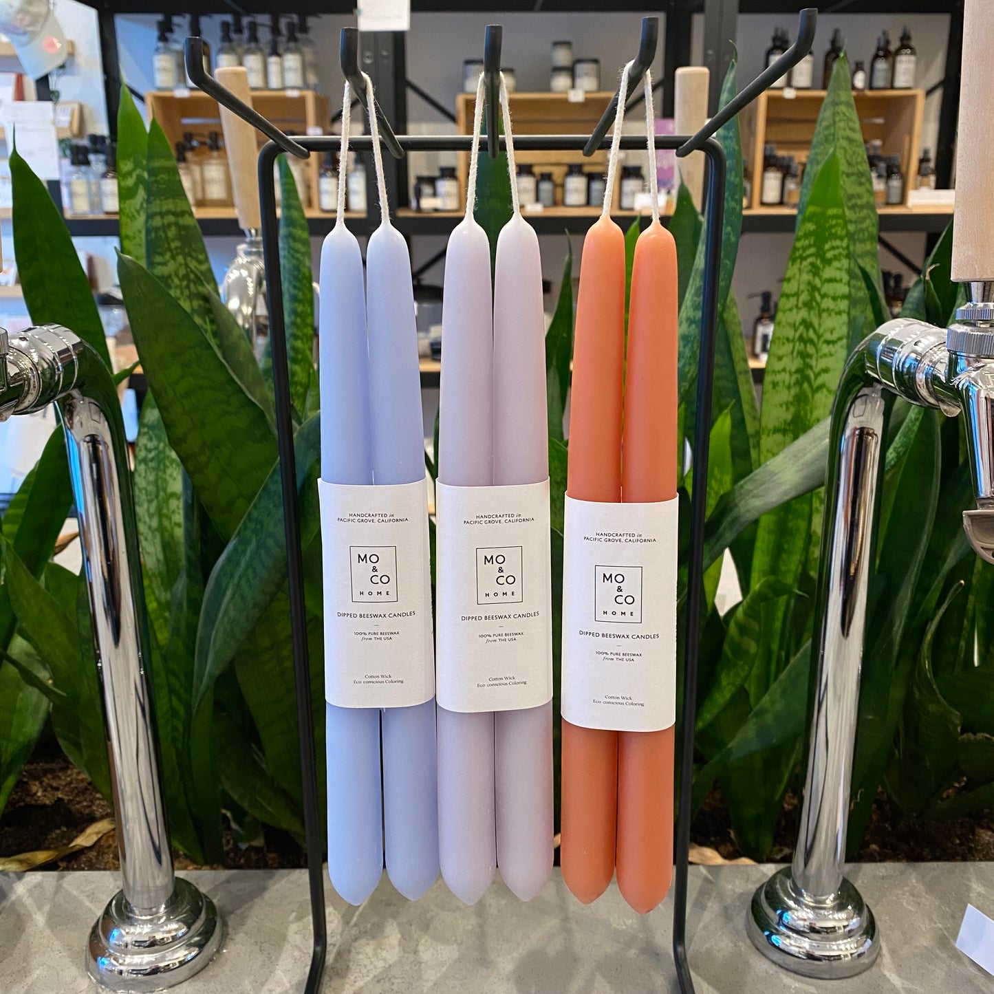 MO & CO Dipped Beeswax Candlesticks (2pk)