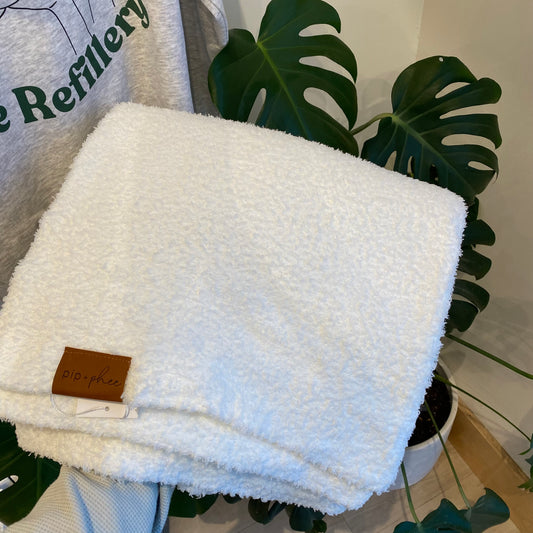 Pip + Phee Plush Blankets