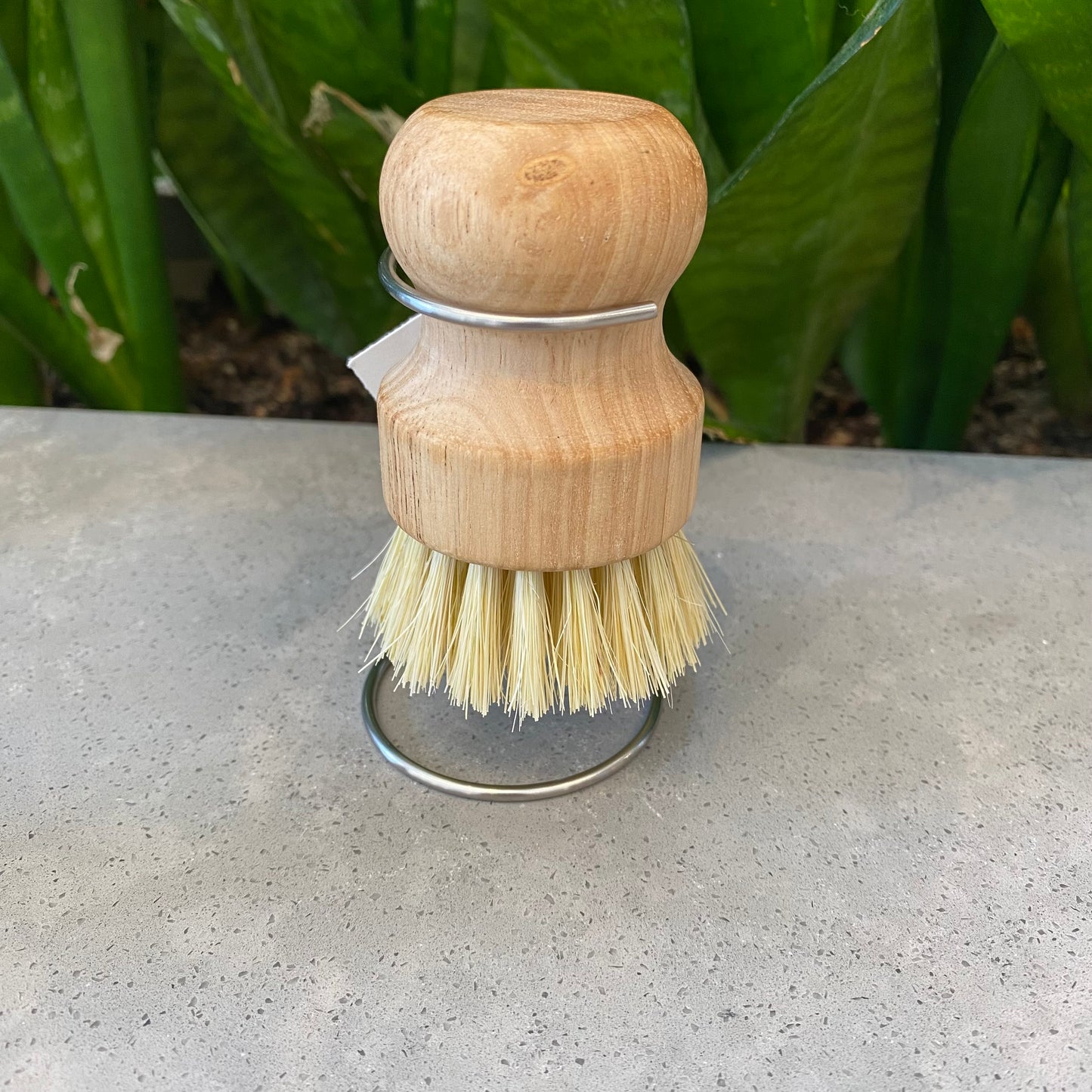 Metal Brush Stand