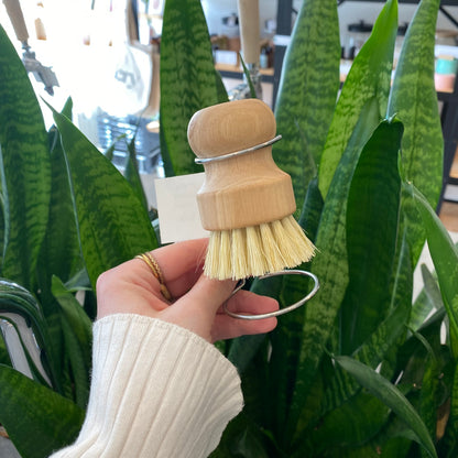 Metal Brush Stand