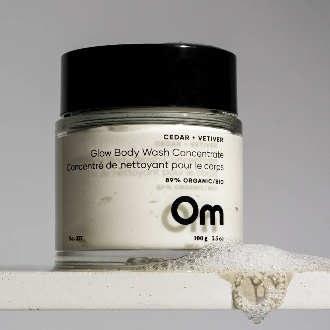 OM Cedar + Vetiver Glow Body Wash Concentrate